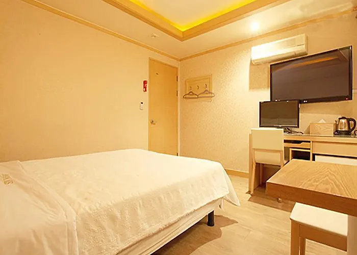 Sinyoung Motel