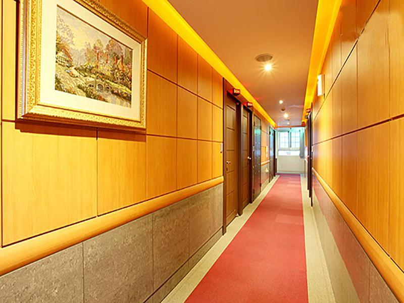 Sinyoung Motel Motel 2*